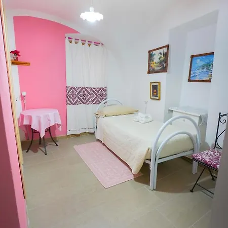 Guest house S'apposentu Bosa